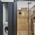 Casa Rosas - By Wehost Daire