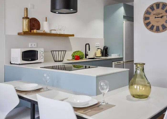 Casa Rosas - By Wehost